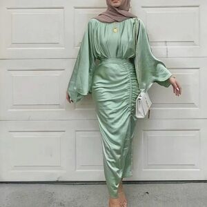 Elegant Green Maxi Dress